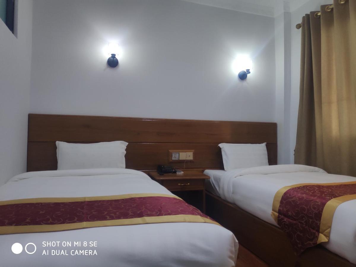 Mandalar May One Hotel Mandalay Ngoại thất bức ảnh